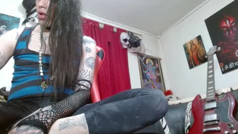 evans_xy online show from 05.06.26
