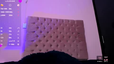 Snapshot of evaolimpo chatting on 02.11.25 Eva Olimpo online show from 02.11.25