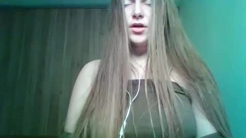 evasapples2026 online show from 02.19.26