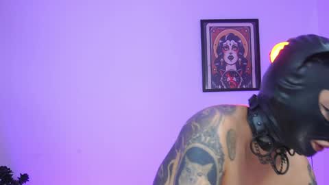 Snapshot of evasavage chatting on 03.14.26 EVA SAVAGEIm recovering from surgery. Ill see you in a couple of weeks. online show from 03.14.26