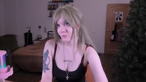 Snapshot of evathority chatting on 02.20.26 online show from 02.20.26