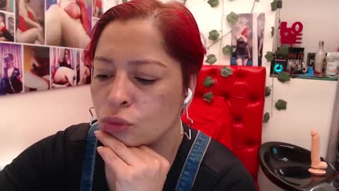 Eva Twiss online show from 03.10.25