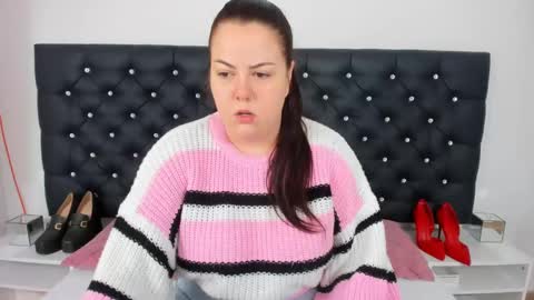 Snapshot of evawetdream chatting on 12.05.24 Eva online show from 12.05.24