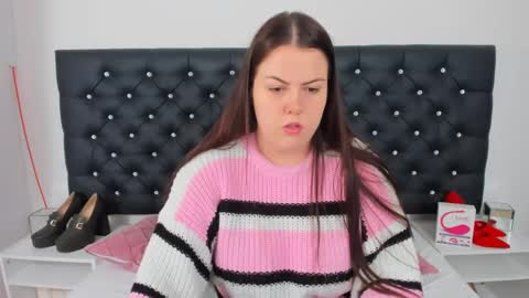 Snapshot of evawetdream chatting on 01.13.25 Eva online show from 01.13.25