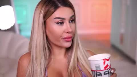 Eva online show from 11.19.25