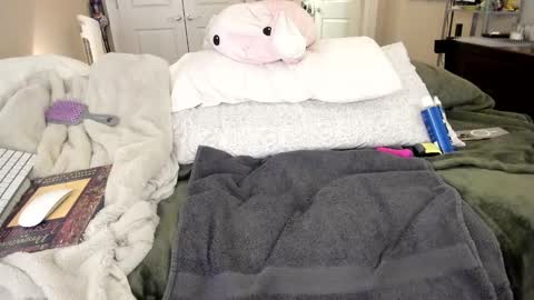 Snapshot of eve003300 chatting on 02.01.25 Goddess Eve online show from 02.01.25