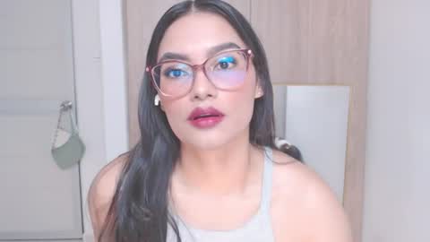 Snapshot of eve_rox18 chatting on 06.24.26 Eve Rox18 online show from 06.24.26