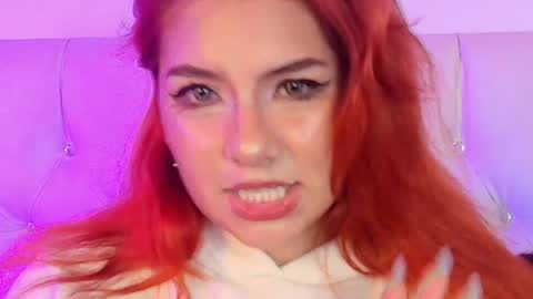 Snapshot of eve_soler chatting on 04.15.26 Martina Soler online show from 04.15.26