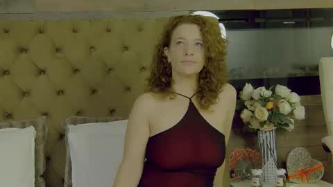 Snapshot of evehamilton chatting on 10.23.25 EveHamilton online show from 10.23.25