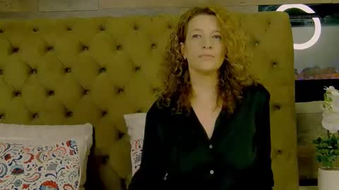 EveHamilton online show from 02.02.26