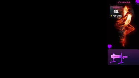 Snapshot of evelin_belen chatting on 11.28.25 EVELIN online show from 11.28.25