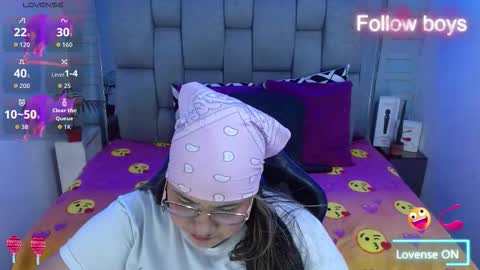 evelin zaens online show from 12.14.25