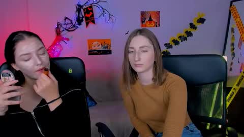 evelina online show from 10.28.25