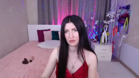 Snapshot of evelingills chatting on 06.18.26 Evelin online show from 06.18.26