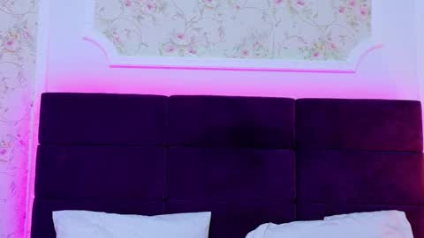 Snapshot of evelinhill chatting on 02.02.26 EvelinHill online show from 02.02.26