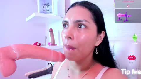 Evelinn belen online show from 10.04.25