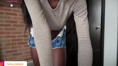 Snapshot of evelyn_jhonson3 chatting on 03.07.25 E V E L Y N online show from 03.07.25