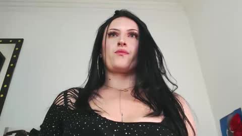 Julieta online show from 01.25.25