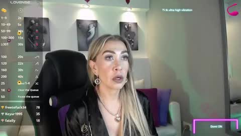 EvelynaGrey online show from 02.28.25
