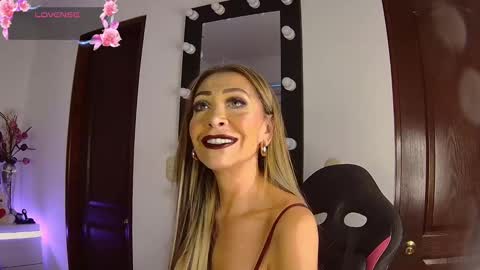 EvelynaGrey online show from 09.11.25