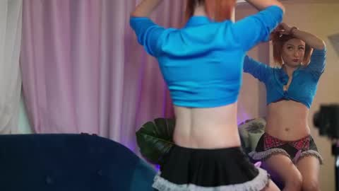 Snapshot of evelyncandy chatting on 05.25.26 Evelyn online show from 05.25.26