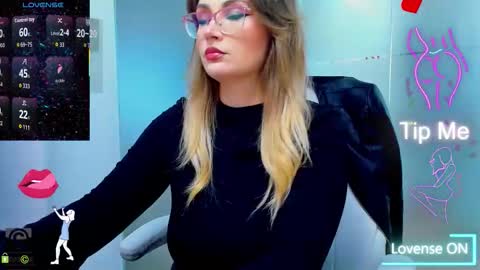 evelyne_rose online show from 09.22.25