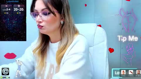 evelyne_rose online show from 12.18.25
