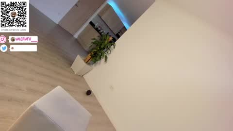 Snapshot of evelynfit chatting on 03.05.25 EVELYN instagram valeriafit 0NLYFANS private valeria TWITT evelynvaleria30 online show from 03.05.25