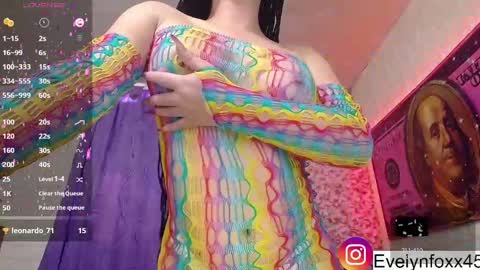 evelyn Foxx new account online show from 02.22.25