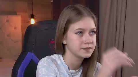 Snapshot of evemundie chatting on 02.28.25 Eve online show from 02.28.25