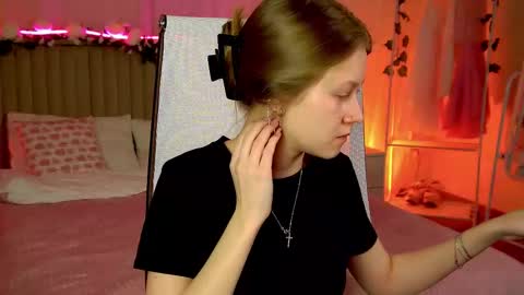 Snapshot of evemundie chatting on 03.04.26 Eve online show from 03.04.26