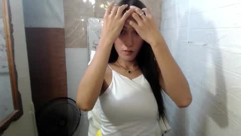 Chloe mae online show from 10.11.25