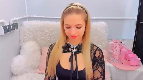 Snapshot of evettegold chatting on 01.31.26 Eve online show from 01.31.26