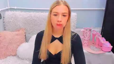 Snapshot of evettegold chatting on 02.08.26 Eve online show from 02.08.26