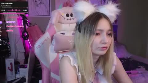 Evie online show from 01.09.25