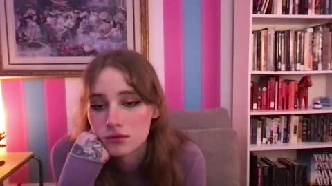 Evie3 online show from 09.12.25