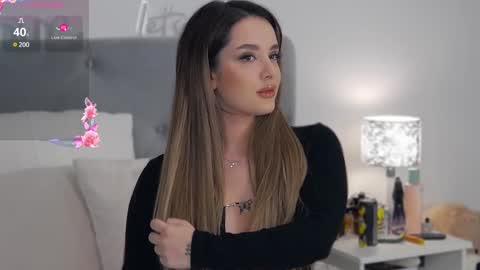 Evie online show from 01.30.25