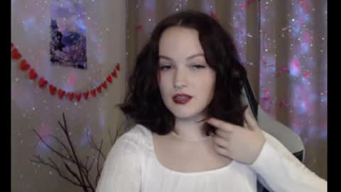 Lessie online show from 02.09.25