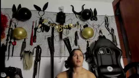 Snapshot of evil_sammy chatting on 04.15.26 Mistress Sammy online show from 04.15.26