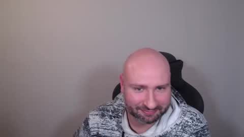 Snapshot of evilkizz chatting on 02.23.26 evilkizz online show from 02.23.26