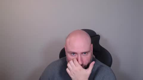 Snapshot of evilkizz chatting on 03.14.26 evilkizz online show from 03.14.26