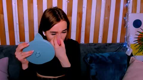 Evis online show from 03.05.26