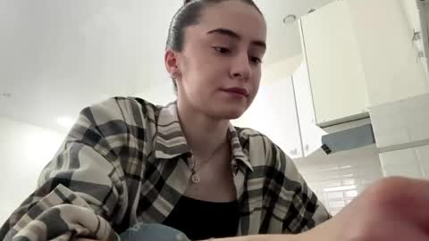 Chloe online show from 05.17.26