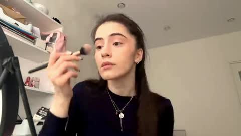 Chloe online show from 05.21.26
