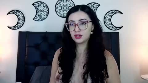 Evolet online show from 02.05.26