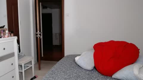 ONLYFANS  There are legends that in this room all your wishes can come true  Private is Open online show from 02.15.25