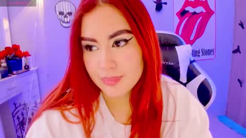 evva_foxxy online show from 01.24.25