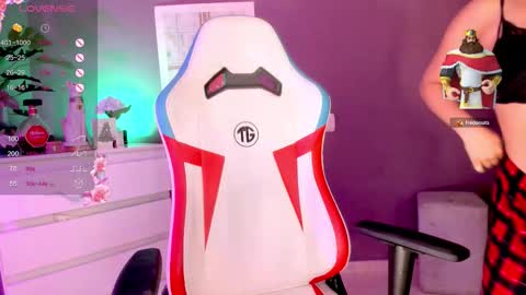 Snapshot of evva_foxxy chatting on 01.17.26 evva_foxxy online show from 01.17.26