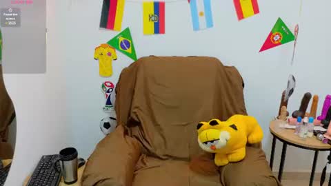 Snapshot of evvaa_moon chatting on 06.26.26 evvaa_moon online show from 06.26.26