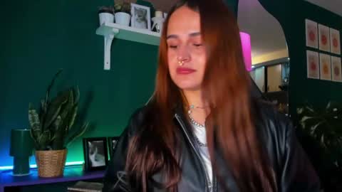 Snapshot of evy_orange1 chatting on 04.26.26 EVY online show from 04.26.26